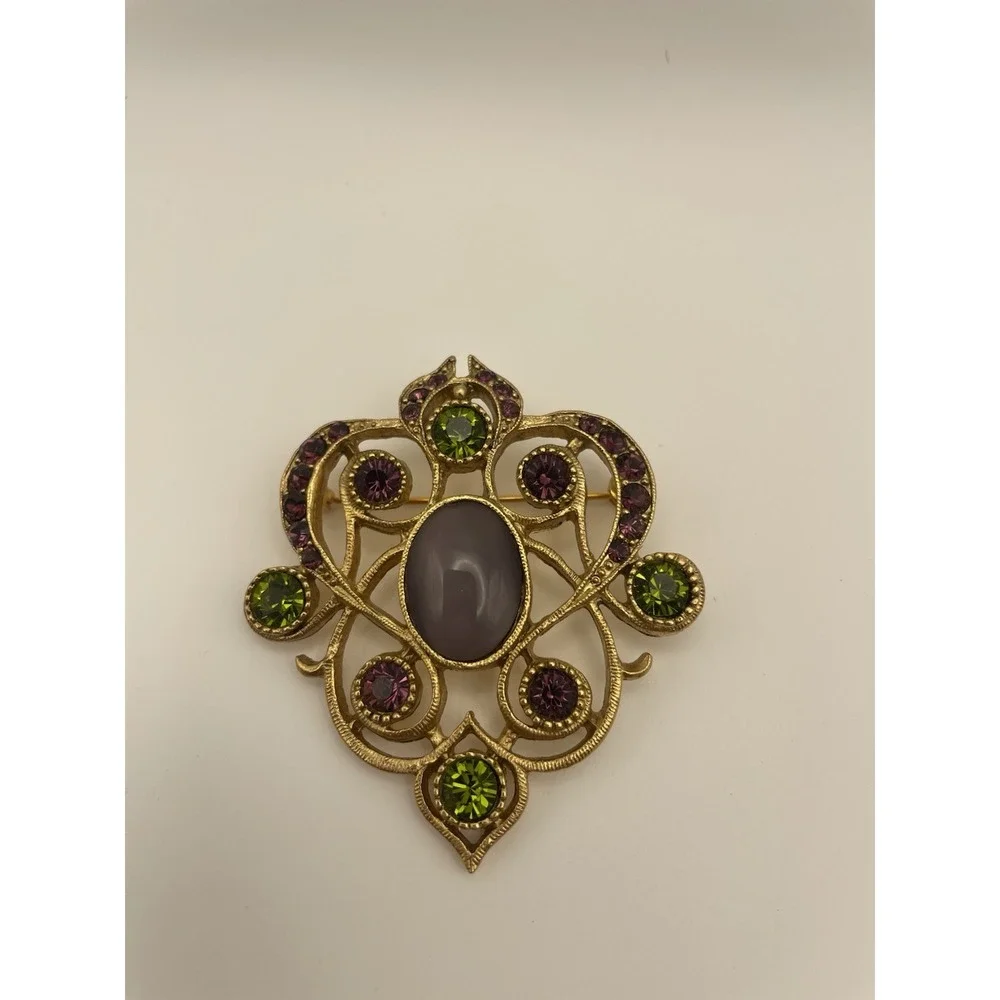 Vintage Large gold tone Green purple rhinestone‎ purple Cabochon 1928 pin brooch